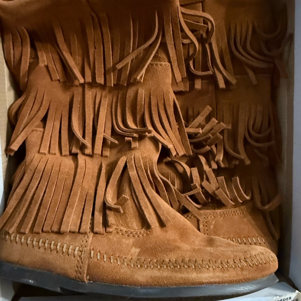Minnetonka Brown 3-Layer Fringe Boots